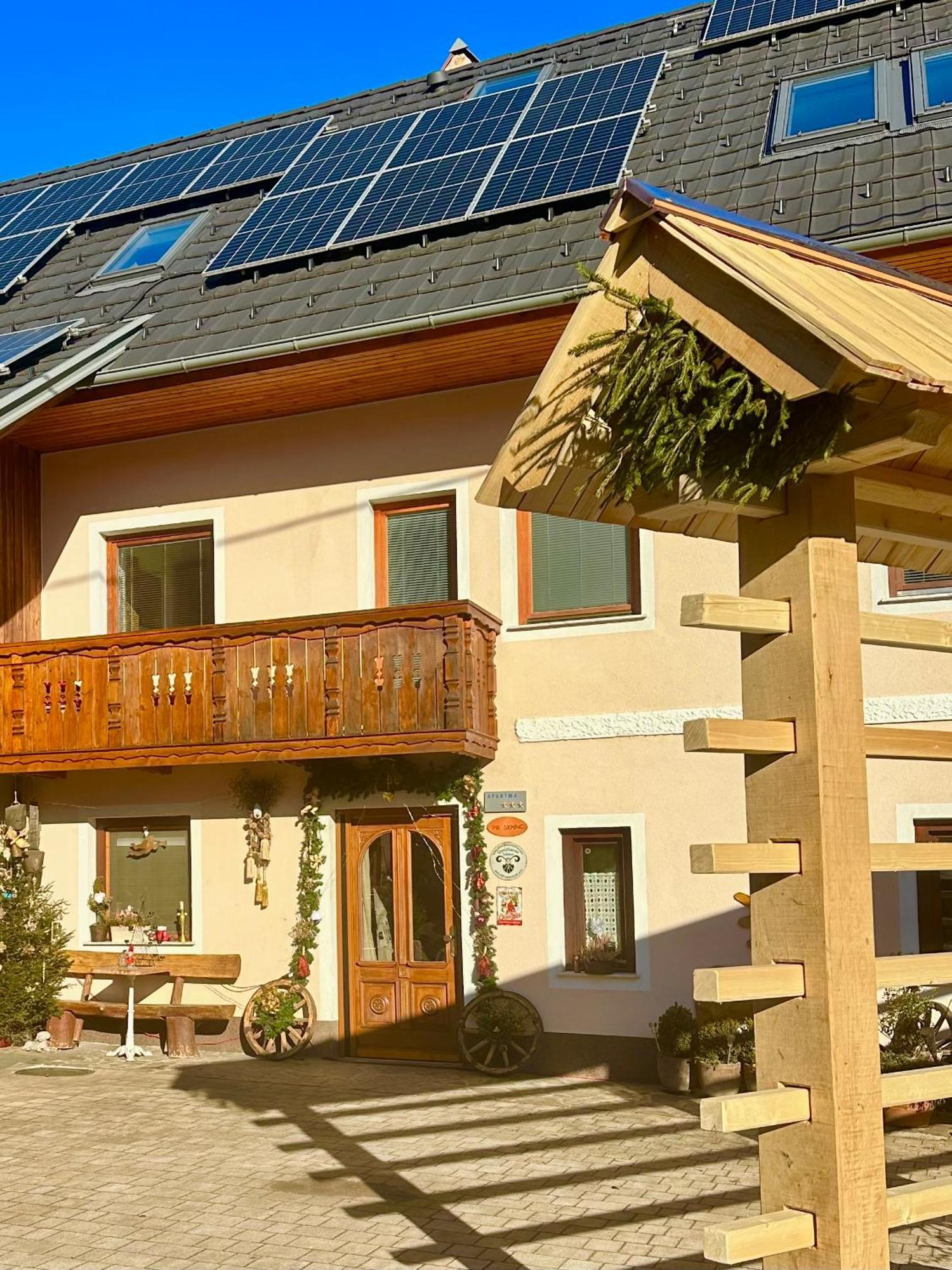 Guesthouse Sabine - Pr' Skminc Bohinjska Bela Exterior photo